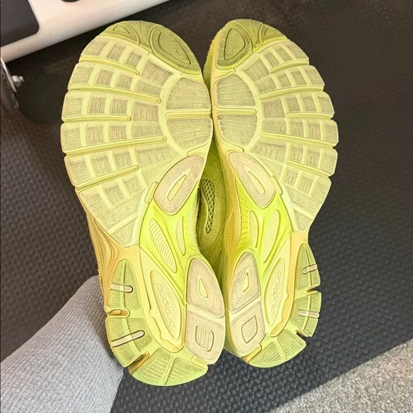 Saucony x 3sixteen ProGrid Guide 7 “lime” colorway - Picture 6 of 7